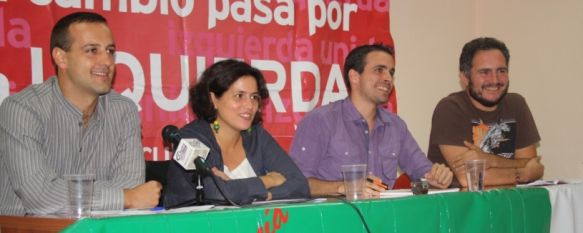 IU presentó su candidatura por Málaga para las Elecciones Generales del 20-N , Alberto Garzón, Amanda Meyer y Efraín Campos dieron a conocer el programa de IU en un acto presentado por Álvaro Carreño, 25 Oct 2011 - 12:59