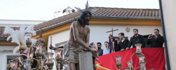 Nuestro Padre Jesús en la Columna, en el momento de su salida procesional // CharryTV