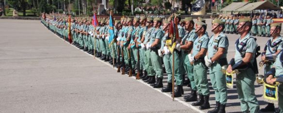 Un grupo de Caballeros Legionarios durante la Formación Militar conmemorativa // CharryTV