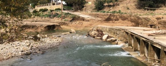 Uno de los parajes más afectados por las consecuencias del temporal ha sido Los Molinos del Tajo en el que uno de sus puentes se ha desprendido. // CharryTV