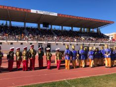 Las gradas del estadio se han vuelto a quedar pequeñas para recibir a Sus Majestades. // CharryTV