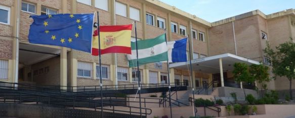 Olvera contabiliza en las últimas horas más de una veintena de temblores según el Instituto Geográfico Nacional // IES Zaframagón Olvera contabiliza en las últimas horas más de una veintena de temblores según el Instituto Geográfico Nacional // IES Zaframagón