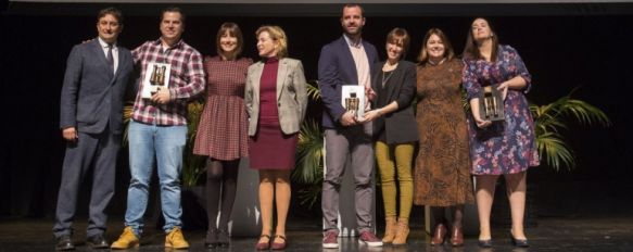 Los representantes de los ochos proyectos finalistas que anoche fueron reconocidos en la capital malagueña. // Diputación de Málaga