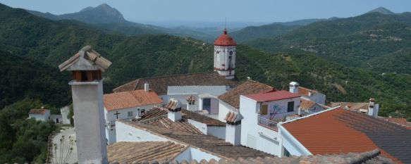 Pueblos de la Serranía de Ronda condenados a la exclusión financiera, De los 22 municipios de la provincia sin cajero automático, 15 pertenecen a la comarca y sus vecinos se ven obligados a trasladarse al pueblo más cercano para realizar trámites bancarios, 11 Dec 2019 - 19:53