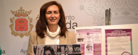 La delegada de Igualdad, Cristina Durán, ha incidido en la importancia de seguir trabajando por una igualdad real a nivel profesional y social. // CharryTV