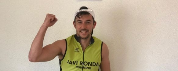 Sin excusas para no entrenar en casa, El técnico deportivo Javi García y el gimnasio Fit Factory ofrecen rutinas de entrenamiento a diario desde el canal directo de Instagram y desde la web Zoom, 23 Mar 2020 - 18:04