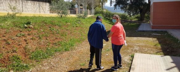 Las personas con discapacidad o trastorno del espectro autista podrán dar paseos terapéuticos, Asprodisis y AOPA piden a la población que comprenda y respete las circunstancias de estos casos excepcionales, contemplados en el Real Decreto de Estado de Alarma, 27 Mar 2020 - 13:20