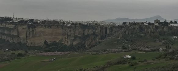 La AEMET activa a partir de esta medianoche el aviso amarillo en Ronda , Se esperan precipitaciones de 15 litros por metro cuadrado en una hora, acompañadas de tormentas , 14 Apr 2020 - 12:04