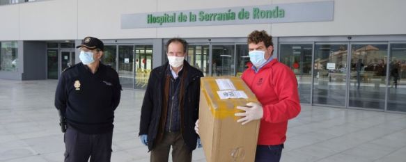 La Real Maestranza ha contribuido en más de una ocasión en el aprovisionamiento de material sanitario al Hospital de Ronda. // Real Maestranza de Caballería