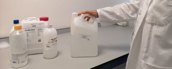 La Unidad de Farmacia del Hospital produce gel hidroalcohólico, Para la elaboración de este producto, altamente demandado para la desinfección de manos, se ha seguido la formulación propuesta por la OMS, 21 Apr 2020 - 16:46