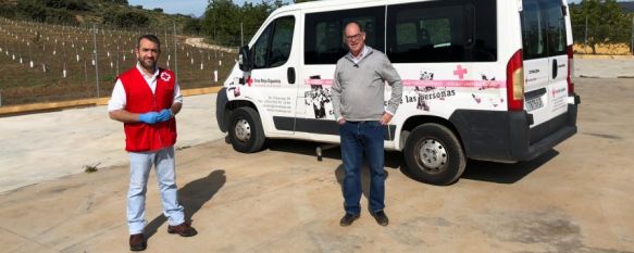 La Finca La Molinilla dona 800 kilos de nueces a la Asamblea local de Cruz Roja en Ronda, El propietario de la nogalera, Álvaro Fernández, ha mostrado su solidaridad con las familias que más lo necesitan, especialmente desde que comenzó la pandemia, 23 Apr 2020 - 16:49