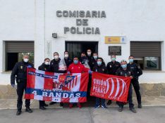 Visita del presidente de la Peña Atlética Cuatro Bandas a la comisaría del Cuerpo Nacional de Policía en Ronda  // CharryTV