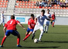 Pablo Domínguez acortó distancias de penalti en el inicio de la segunda mitad. // Juanjo Macías