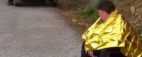 Guardias Civiles de Ronda rescatan a un joven que había desaparecido en Estepona, El chico, diagnosticado de un trastorno del espectro autista, salió a pasear el día anterior, y fue localizado en la Sierra de Peñas Blancas , 08 May 2020 - 11:10