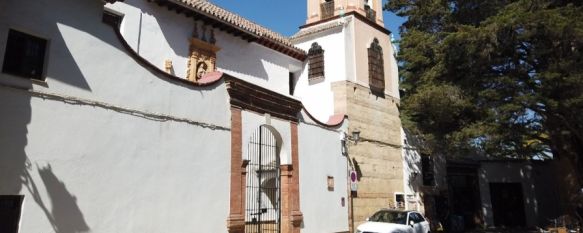 Antes de la pandemia, los turistas que visitaban el barrio de La Ciudad, se dejaban caer por el Convento de las Clarisas para adquirir sus dulces artesanos. // Juan Velasco