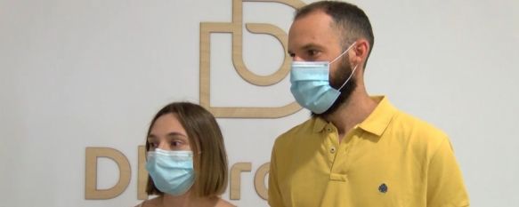 Andrés y Paula regresaron a España a finales de 2019 en busca de oportunidades laborales y finalmente abrirán su propia clínica de fisioterapia a inicios de agosto. // Juan Velasco