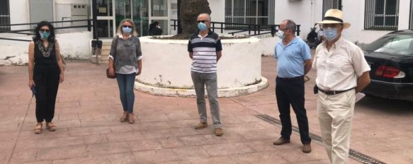 Los representantes de la plataforma han instado a vecinos y profesionales sanitarios a unirse a la concentración de vehículos del próximo viernes para reivindicar mejoras en el sistema sanitario. // CharryTV