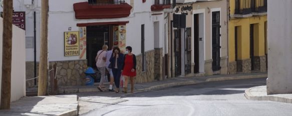 Los casos activos crecen hasta los 56 en el Área Sanitaria de la Serranía, Cinco pacientes con coronavirus continúan ingresados en la planta Hospitalización Médica II del Hospital Comarcal, 20 Oct 2020 - 17:13