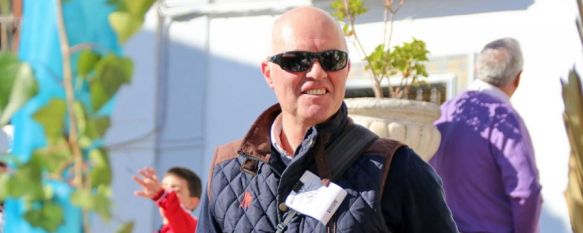 El vendedor ambulante Francisco José Rodríguez se ha mostrado satisfecho de haber repartido más de 300.000 euros en la localidad. // Secret Serranía El vendedor ambulante Francisco José Rodríguez se ha mostrado satisfecho de haber repartido más de 300.000 euros en la localidad. // Secret Serranía