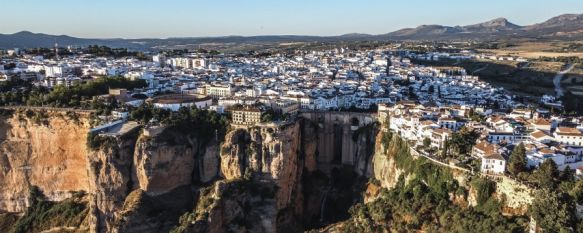 Ronda se aproxima a reabrir su perímetro por la mejora de sus datos epidemiológicos , De continuar con la tendencia a la baja actual, el Comité de Alto Impacto provincial determinará el próximo jueves que nuestra ciudad vuelva a abrir sus fronteras, 22 Feb 2021 - 13:17