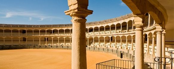 El proyecto reúne los trabajos de más de dos décadas, encaminados a la protección de un patrimonio singular, con especial atención tanto a los inmuebles, a los bienes muebles asociados y también a un rico fondo documental. // Real Maestranza de Caballería de Ronda El proyecto reúne los trabajos de más de dos décadas, encaminados a la protección de un patrimonio singular, con especial atención tanto a los inmuebles, a los bienes muebles asociados y también a un rico fondo documental. // Real Maestranza de Caballería de Ronda