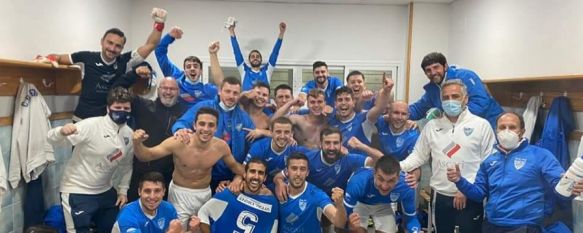 CD Ronda: A una décima del ascenso a División de Honor, pero por la puerta grande, A pesar del triunfo por la mínima del conjunto blanco en Mijas, la Academia Málaga City no falló y sumó los tres puntos que necesitaba para lograr el campeonato, 31 May 2021 - 17:27