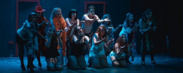 Cabaret: Una tragedia disfrazada de comedia con el sello de Entre Bambalinas, Los alumnos de teatro musical adulto dirigidos por Ángel Manzano, y bajo la coreografía de Montse Badillo, llenaron el Teatro Vicente Espinel en sus dos sesiones, 07 Jun 2021 - 13:23