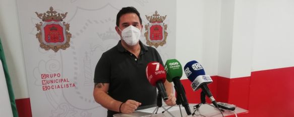 Acusan al equipo de Gobierno de “mentir” sobre las ayudas concedidas a los autónomos, El PSOE asegura que sólo se han resuelto de manera favorable 161 de las 323 solicitudes tramitadas entre la primera y la segunda convocatoria, 08 Sep 2021 - 10:56