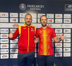 Gil ha formado equipo en los dobles con un jugador de Madrid // Club Bádminton Ronda