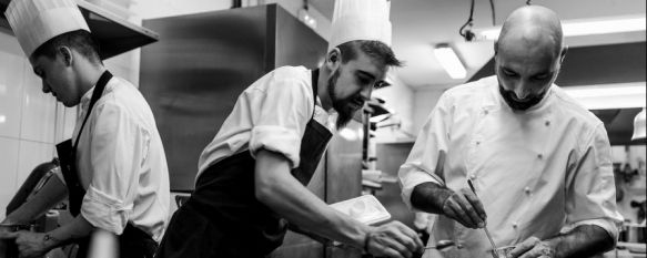 El chef Benito Gómez en la cocina del restaurante rondeño // Restaurante Bardal