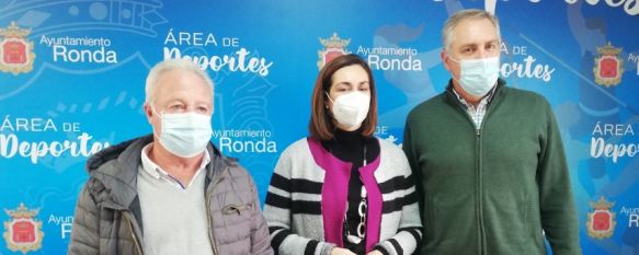 Guerrero junto a Durán y Mirasol, en las oficinas del área de Deportes, donde se ha presentado este lunes el evento // P. González