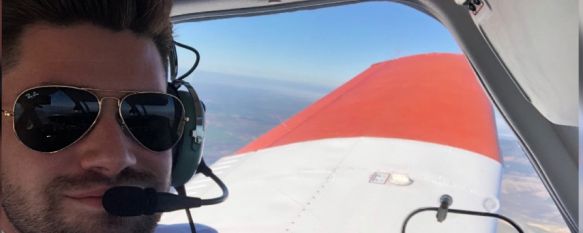 Juan Pablo Anillo, un rondeño de altos vuelos, Tras trabajar como controlador aéreo en Fuerteventura y La Palma, el joven decidió formarse como piloto y la crisis sanitaria complicó sus perspectivas en el sector, 31 Dec 2021 - 09:55