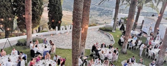 El Hotel Catalonia Reina Victoria, premiado por Bodas.net en la categoría de Banquete, Los Wedding Awards galardonan a las empresas mejor valoradas por las parejas que se casaron en 2021 de entre más de 49.000 empresas en varias modalidades, 26 Jan 2022 - 15:47
