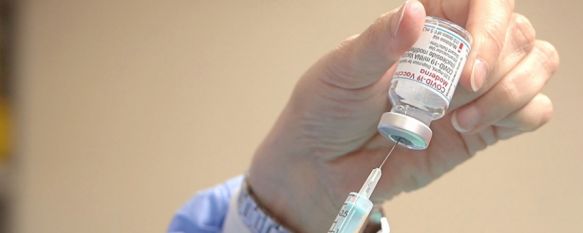 Los pacientes con inmunosupresión ya pueden vacunarse de una segunda vacuna de refuerzo, la cuarta para algunos de ellos. // CharryTV