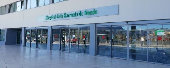Siguen siendo 12 los pacientes con coronavirus ingresados en el Hospital Comarcal. // María José García