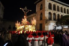 La Hermandad del Silencio salió una hora más tarde de lo previsto por 