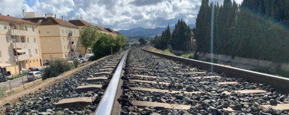 Fallece un joven rondeño tras sufrir un accidente en las vías del tren, El joven, de 26 años, trataba de salvar a su perro en la zona del Olivar de las Monjas durante la noche del sábado, 03 May 2022 - 11:13