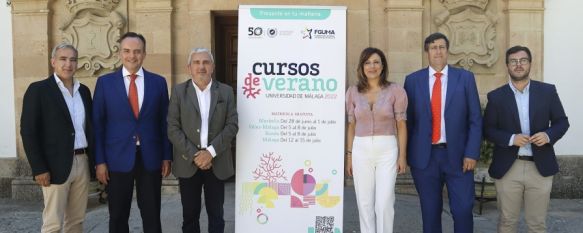 Responsables de la FGUMA y representantes del Ayuntamiento de Ronda tras el acto de presentación  // FGUMA