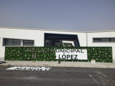 La nueva piscina municipal llevará el nombre de Manolo López // Paloma González 