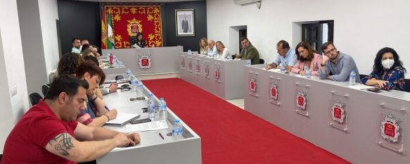 Luz verde para un estudio detalle relativo a la supresión del paso a nivel de El Fuerte, Las reclamaciones por el suministro de agua potable en el Cerro del Almendro o el proyecto del centro socio sanitario centran el turno de Ruegos y preguntas, 27 Jun 2022 - 10:54