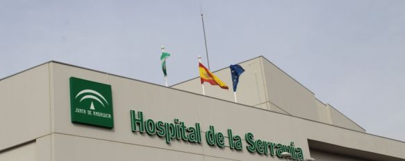 A pesar de que no se cerrarán plantas del Hospital Comarcal, sí se reducirá el número de camas y personal de Enfermería. // CharryTV