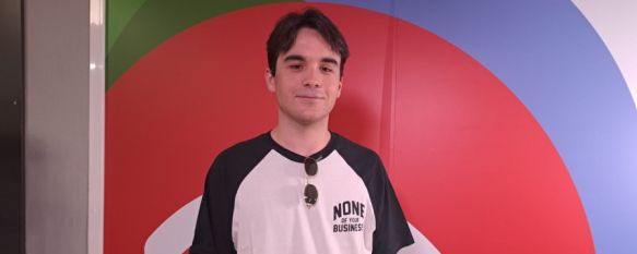 Nacho Ortiz, el joven rondeño detrás de la cuenta de Twitter ‘Vacunación en España’, El perfil, que este estudiante creó en 2021 basándose en datos del INE y el Ministerio de Sanidad sobre el avance de las vacunas, llegó a rondar los 36.000 seguidores, 11 Jul 2022 - 17:35