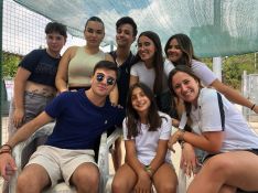 El trabajo codo con codo de los jóvenes rondeños con voluntarios italianos ha supuesto todo un aprendizaje del idioma. // IES Pérez de Guzmán