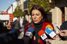 La alcaldesa de Ronda suspendió la rueda de prensa prevista para esta mañana y se personó en el lugar. // CharryTV