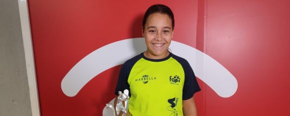 Yaiza Martín, nueva promesa del pádel rondeño, Sólo lleva un año y medio compitiendo, pero esta joven de 11 años desea continuar creciendo como deportista, 24 Oct 2022 - 09:11