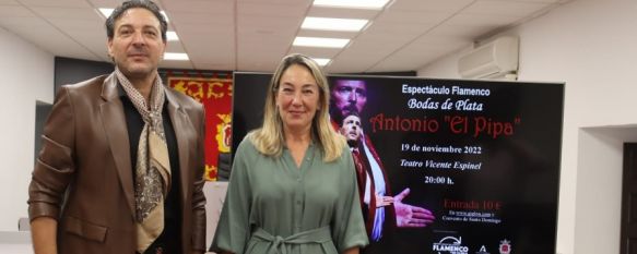 El bailaor jerezano ha acudido a la presentación de su espectáculo, que representará el próximo 19 de noviembre. // Ayuntamiento de Ronda