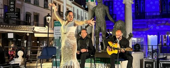 La rondeña Rocío Romero actuó en la plaza del Socorro // CharryTV