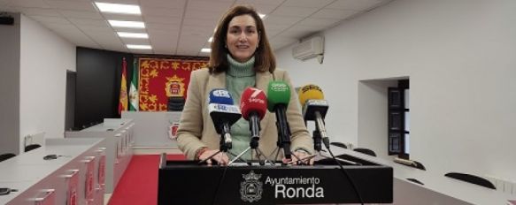 Cristina Durán también ha querido adelantar que los cheques de la Campaña de Navidad se darán después del puente de la Inmaculada // Laura Caballero