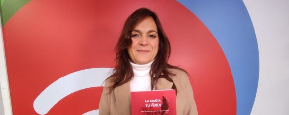 Elisabeth Pérez, una manchega afincada en Atajate y enamorada del Valle del Genal, La escritora nos presenta su libro “La magia de tu vuelo”, 09 Jan 2023 - 17:51