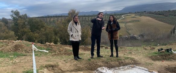 La alcaldesa de Ronda y la edil de Patrimonio han visitado los trabajos // Ayuntamiento de Ronda